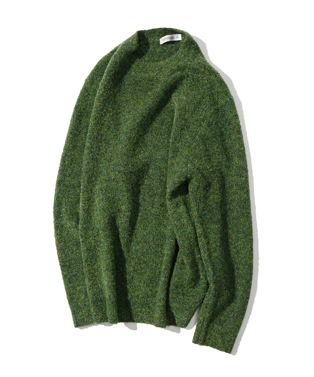 Minimal Wit Boucle Pullover_Forest